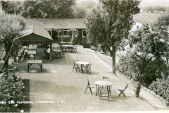 Ferry-Tea-Gardens-Alveston