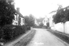village-street-Alveston